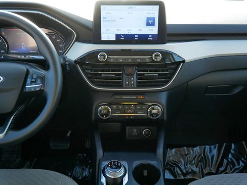 Used 2021 Ford Escape SE image 14