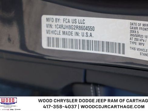 Used 2024 Jeep Grand Cherokee Limited AWD/4WD image 11