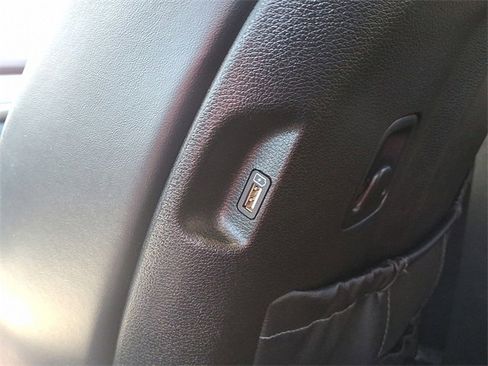 Used 2021 Kia Telluride S image 13