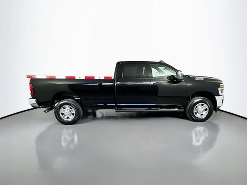 New 2026 RAM 2500 Tradesman AWD/4WD image 8