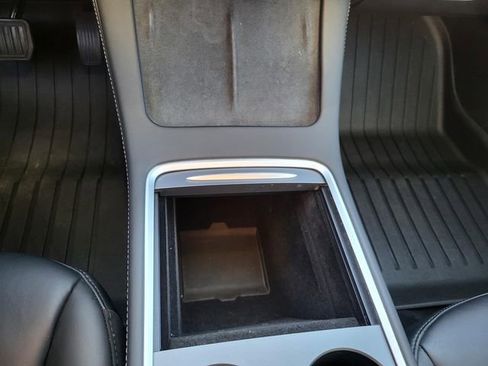 Used 2023 Tesla Model 3 Standard Range image 27