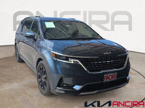 Used 2022 Kia Carnival SX FWD image 1