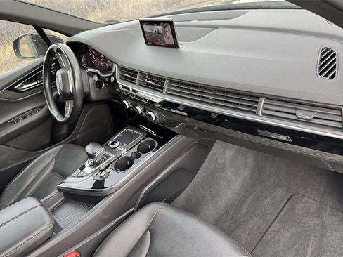 Used 2017 Audi Q7 2.0T Premium Plus w/ Premium Plus Package image 32