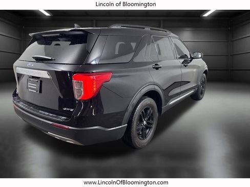Used 2023 Ford Explorer XLT w/ Equipment Group 202A image 7
