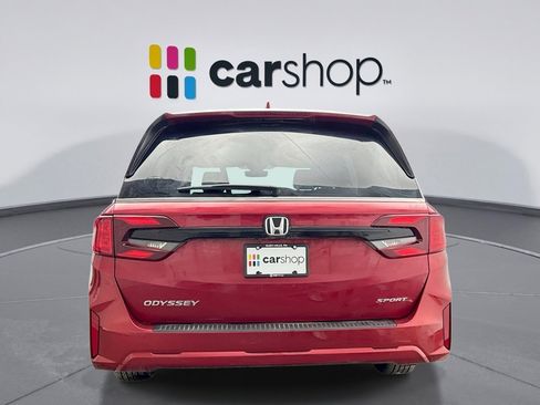 Used 2025 Honda Odyssey Sport-L image 4