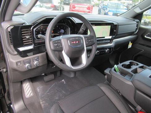 Used 2024 GMC Sierra 1500 Elevation image 17