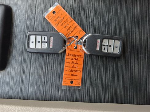 Used 2020 Honda Pilot Elite image 28