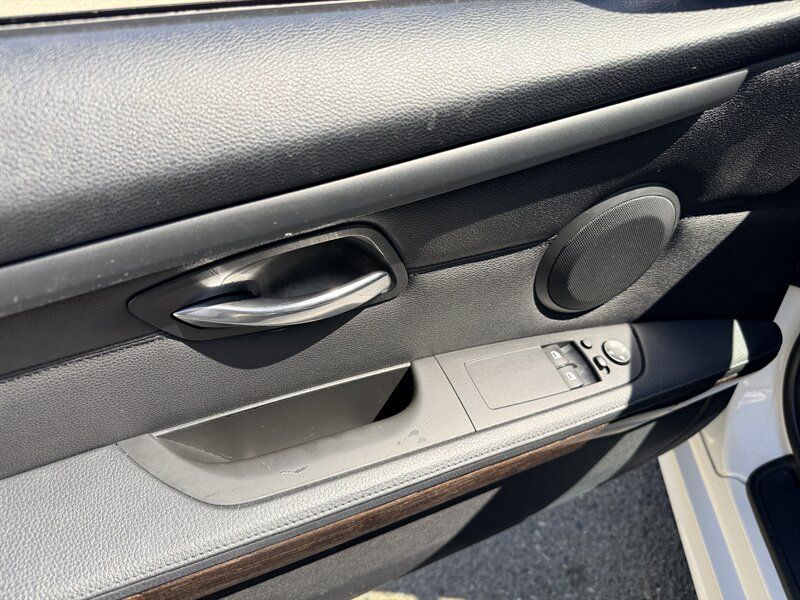 Used 2013 BMW 335i Coupe RWD image 22