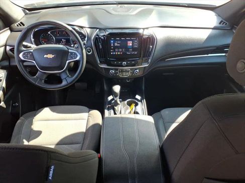 Used 2023 Chevrolet Traverse LT w/ LPO, Cargo Package AWD/4WD image 13