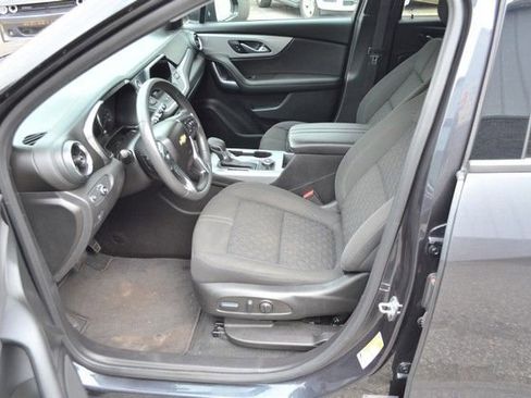 Used 2022 Chevrolet Blazer LT image 17
