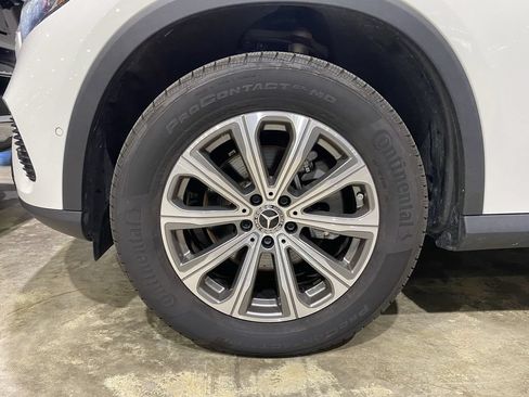 Certified 2023 Mercedes-Benz GLC 300 image 19
