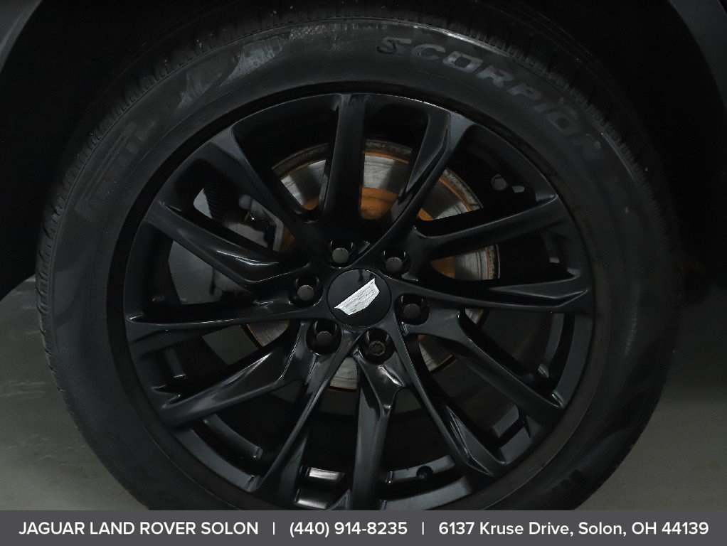 Used 2022 Cadillac Escalade Sport Platinum w/ LPO, ONYX Package AWD/4WD image 41