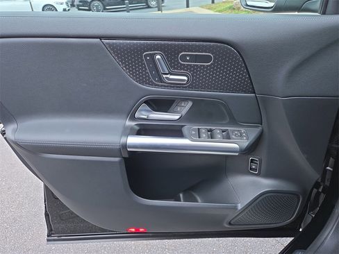 Certified 2026 Mercedes-Benz GLA 250 4MATIC image 19