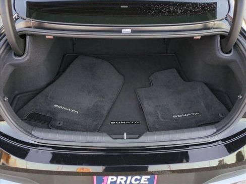 Used 2025 Hyundai Sonata SE image 6