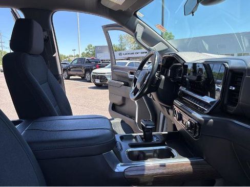 Used 2023 Chevrolet Silverado 1500 LT Trail Boss w/ Protection Package AWD/4WD image 30