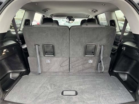 Used 2024 Jeep Grand Cherokee L Laredo image 7