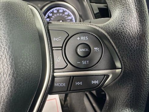 Used 2021 Toyota Camry LE image 16