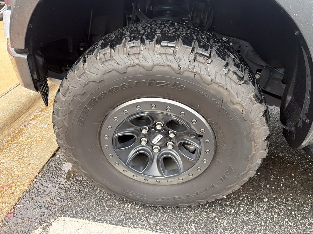 Used 2023 Ford F150 Raptor w/ Raptor Carbon Fiber Package AWD/4WD image 9