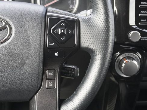 Used 2024 Toyota 4Runner TRD Off-Road Premium AWD/4WD image 13
