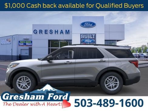 New 2026 Ford Explorer Active AWD/4WD image 3