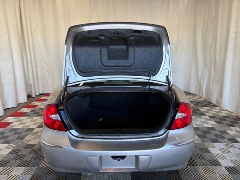 Used 2008 Buick LaCrosse CXL image 10