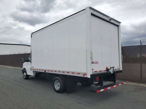 New 2026 Chevrolet Express 3500 w/ Power Convenience Package RWD image 6