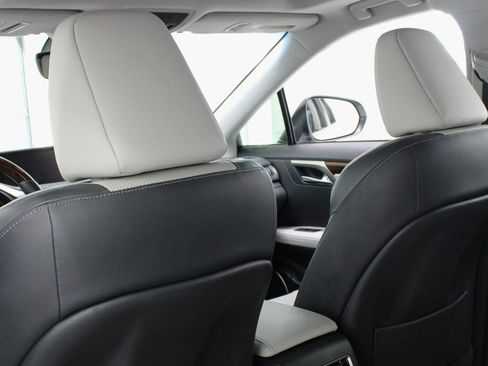 Used 2017 Lexus RX 350 FWD w/ Premium Package image 37