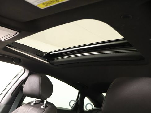 Used 2024 Honda Accord Sport image 14