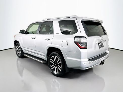 Used 2018 Toyota 4Runner Limited w/ Convenience Package AWD/4WD image 5