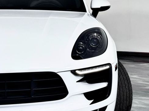 Used 2018 Porsche Macan GTS AWD/4WD image 6