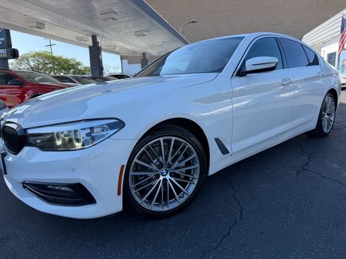 Used 2018 BMW 530i w/ Premium Package RWD image 6