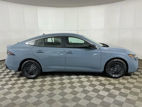 New 2026 Nissan Sentra SV w/ SV Convenience Package FWD image 8