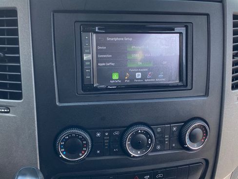 Used 2013 Mercedes-Benz Sprinter 2500 image 17