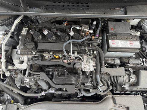 Used 2026 Toyota Corolla LE w/ Carpet Mat Package (TMS) FWD image 21
