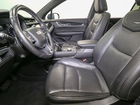 Used 2020 Cadillac XT6 Premium Luxury image 49