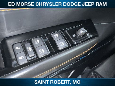 Used 2023 Jeep Grand Wagoneer L Series III AWD/4WD image 22