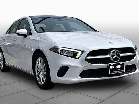 Used 2022 Mercedes-Benz A 220 image 3