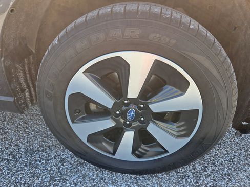 Used 2018 Subaru Forester 2.5i Limited w/ Popular Package #2 AWD/4WD image 14