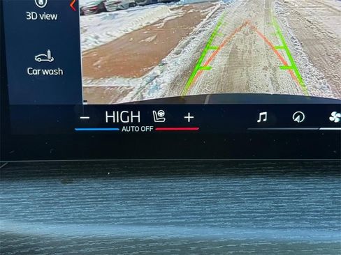 Used 2025 BMW i4 xDrive40i w/ Premium Package image 18