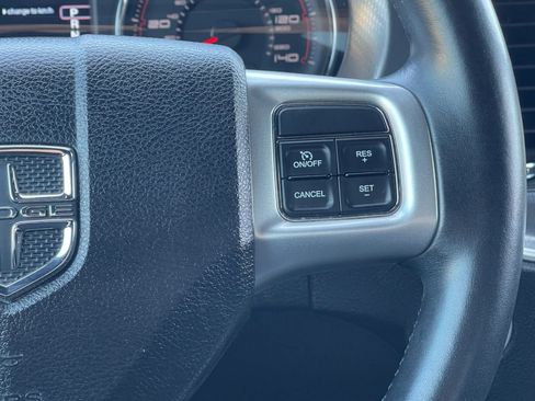 Used 2012 Dodge Charger SXT RWD image 29