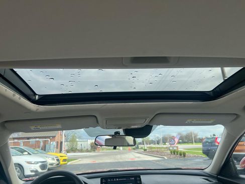 Used 2018 Honda Accord EX image 13