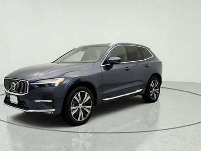 Used 2022 Volvo XC60 B5 Inscription w/ Advanced Package