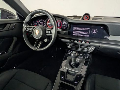 Certified 2024 Porsche 911 Carrera GTS RWD image 21