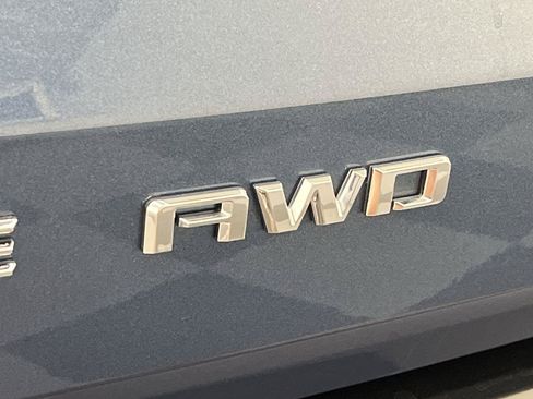Certified 2026 Chevrolet Traverse High Country w/ LPO, Floor Liner Package AWD/4WD image 36