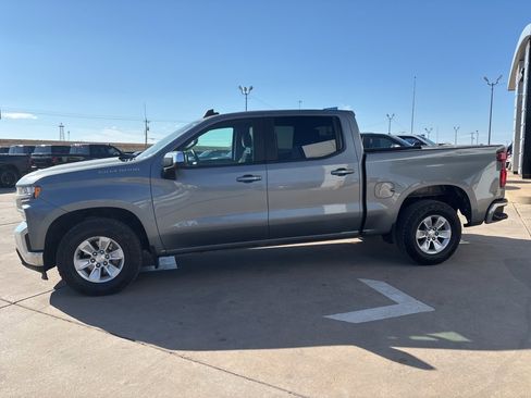 Used 2020 Chevrolet Silverado 1500 LT image 3