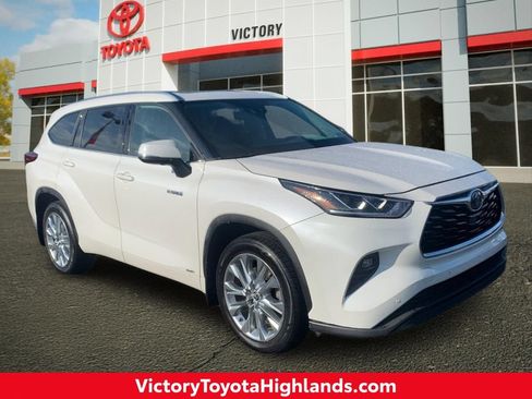 Used 2020 Toyota Highlander Limited AWD/4WD image 1