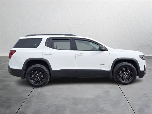 Used 2023 GMC Acadia AT4 w/ Technology Package image 5
