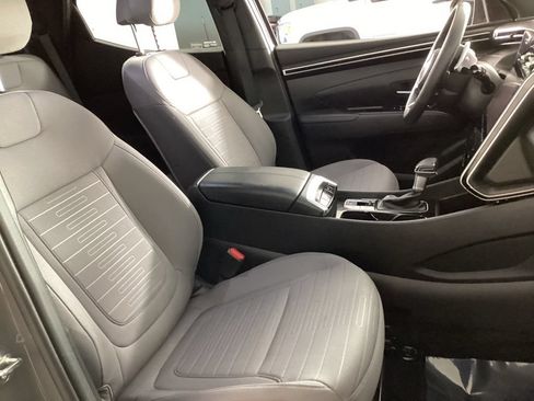 Used 2023 Hyundai Santa Cruz SEL Premium AWD/4WD image 20