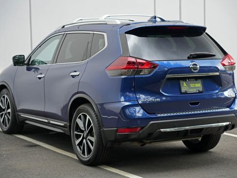 Used 2019 Nissan Rogue SL w/ Premium Package FWD image 48