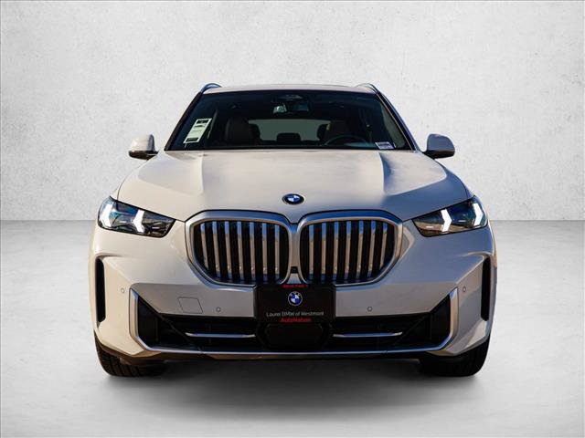 Certified 2024 BMW X5 xDrive40i w/ Parking Assistance Package AWD/4WD image 2
